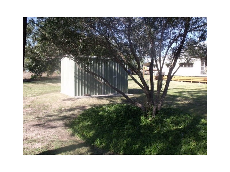 4 Roslyn Drive, Roma QLD 4455