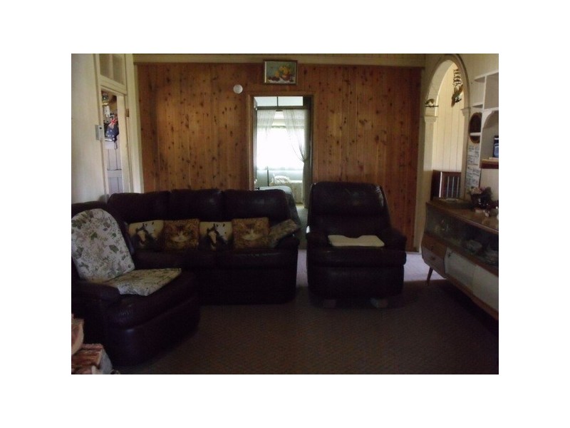 101 Mary Street, Mitchell QLD 4465