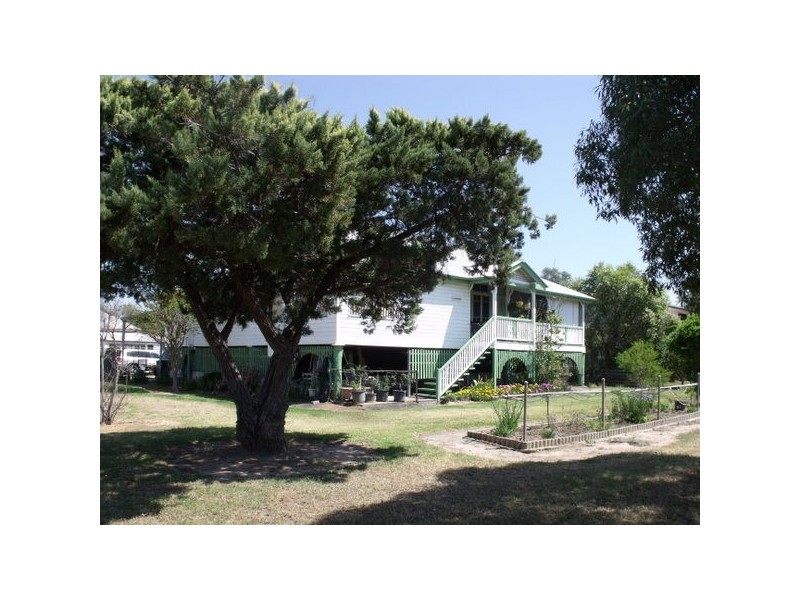 101 Mary Street, Mitchell QLD 4465