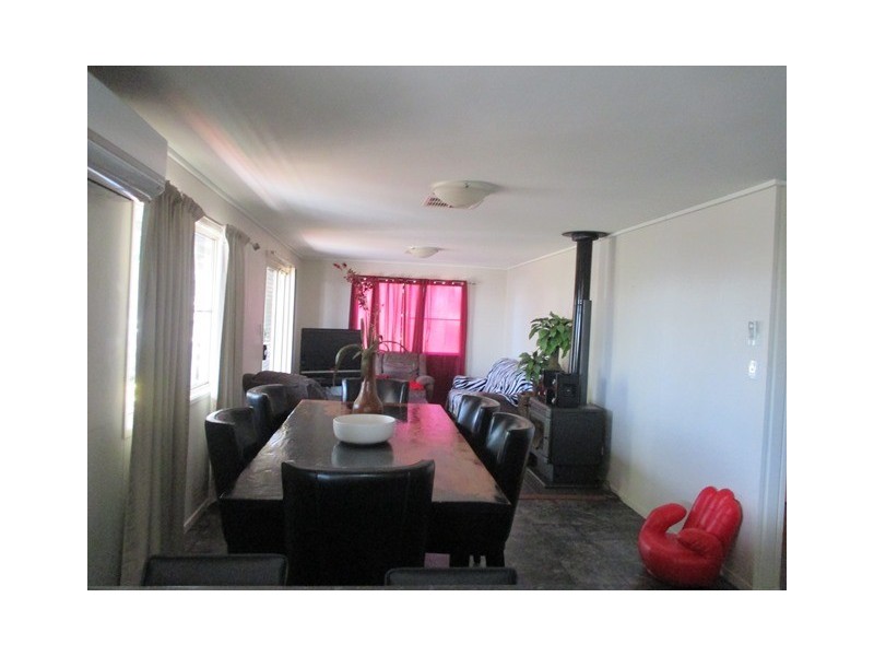 15 Robusta Drive, Roma QLD 4455