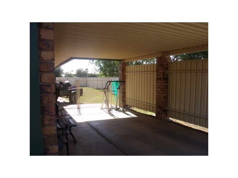 201 Charles, Roma QLD 4455