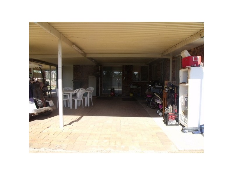 201 Charles, Roma QLD 4455