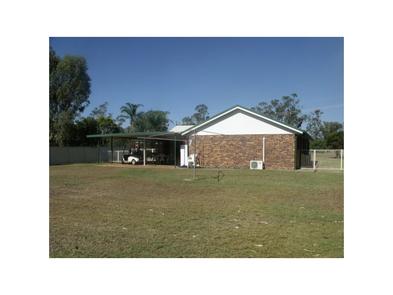 201 Charles, Roma QLD 4455