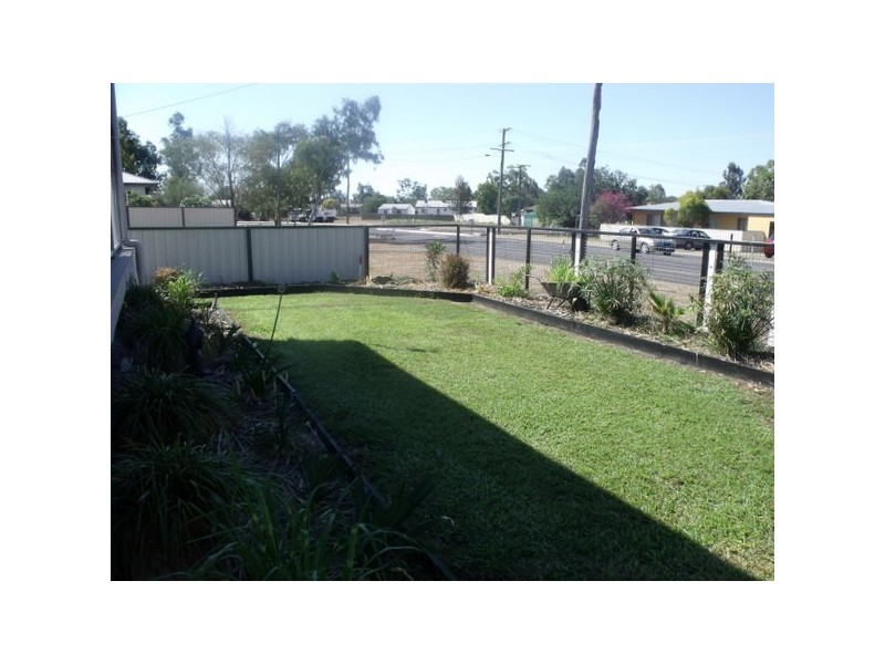 6 Queen Street, Roma QLD 4455