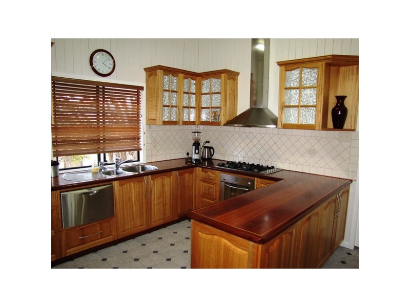 12 Duke Street, Roma QLD 4455