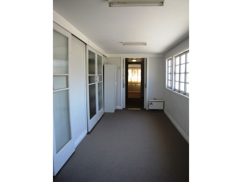 12 Duke Street, Roma QLD 4455