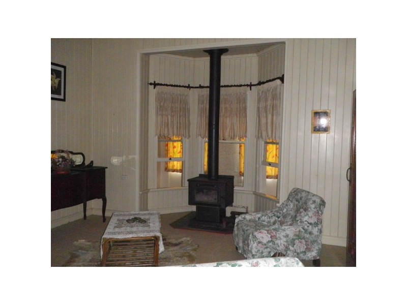 48 Bowen Street, Roma QLD 4455