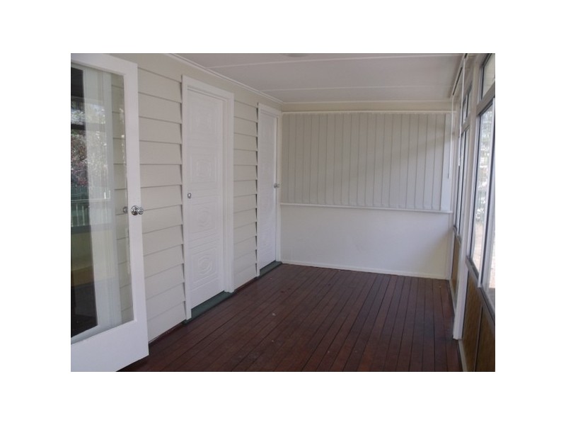 2 Beitz Street, Roma QLD 4455