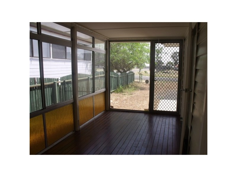 2 Beitz Street, Roma QLD 4455