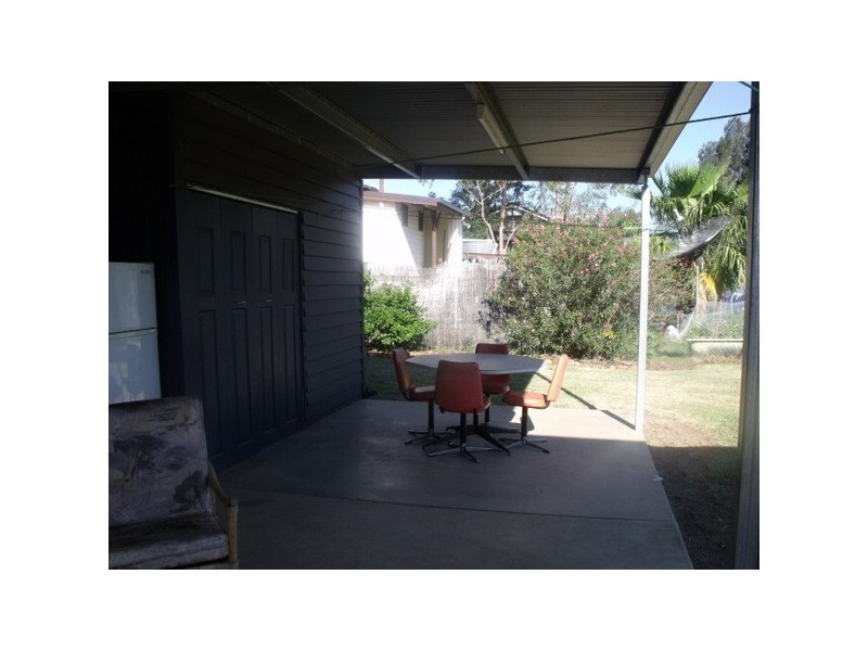 6 Twine Street, Roma QLD 4455