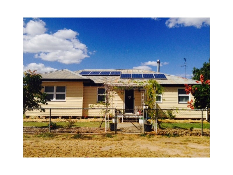 84 Hawthorne Street, Roma QLD 4455