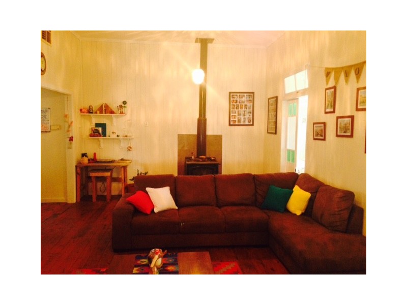 84 Hawthorne Street, Roma QLD 4455