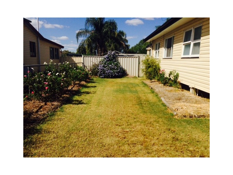 84 Hawthorne Street, Roma QLD 4455