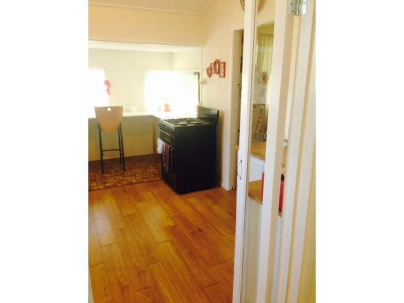 84 Hawthorne Street, Roma QLD 4455