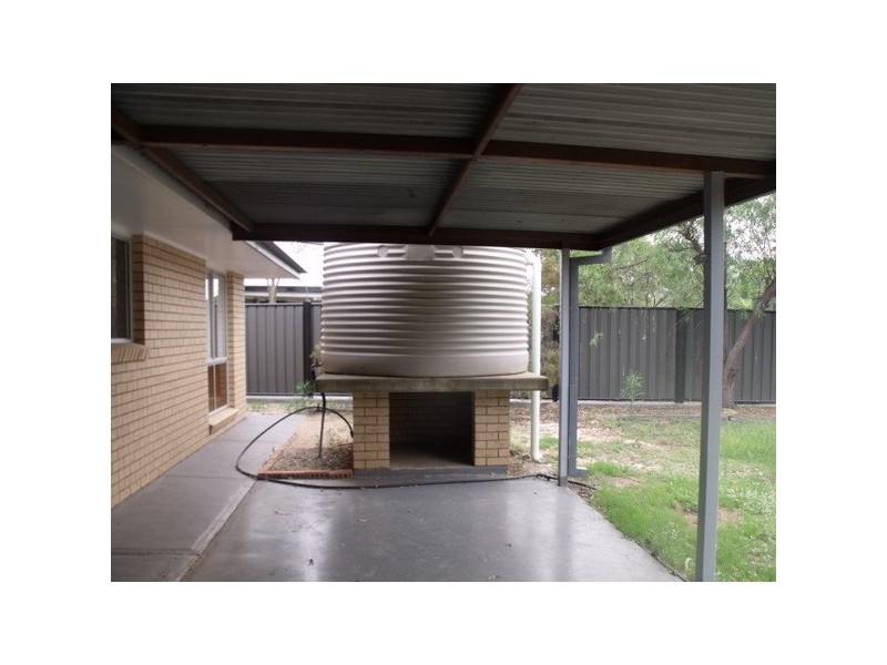 53 Taylor Street, Roma QLD 4455