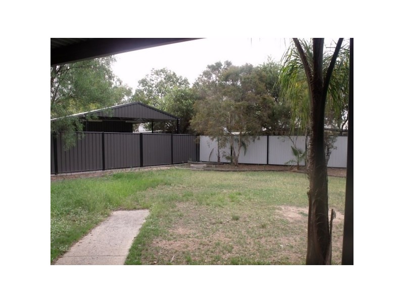 53 Taylor Street, Roma QLD 4455
