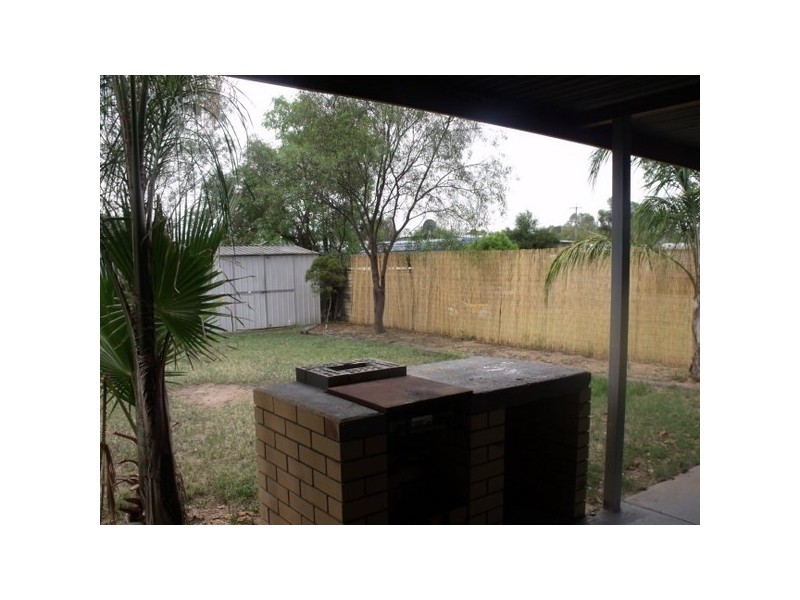 53 Taylor Street, Roma QLD 4455