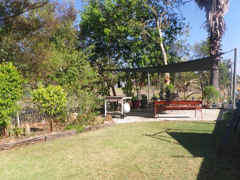 24 Edna Street, Roma QLD 4455