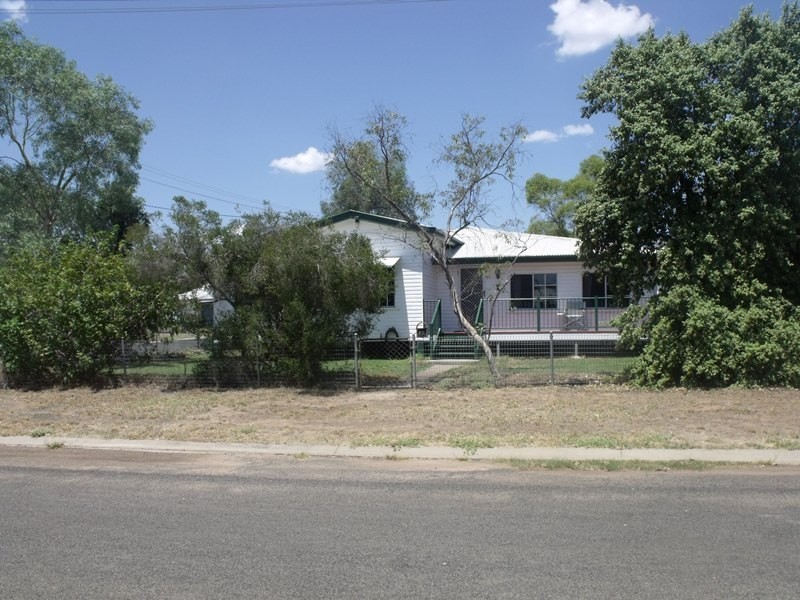 19 Crawford Street, Roma QLD 4455