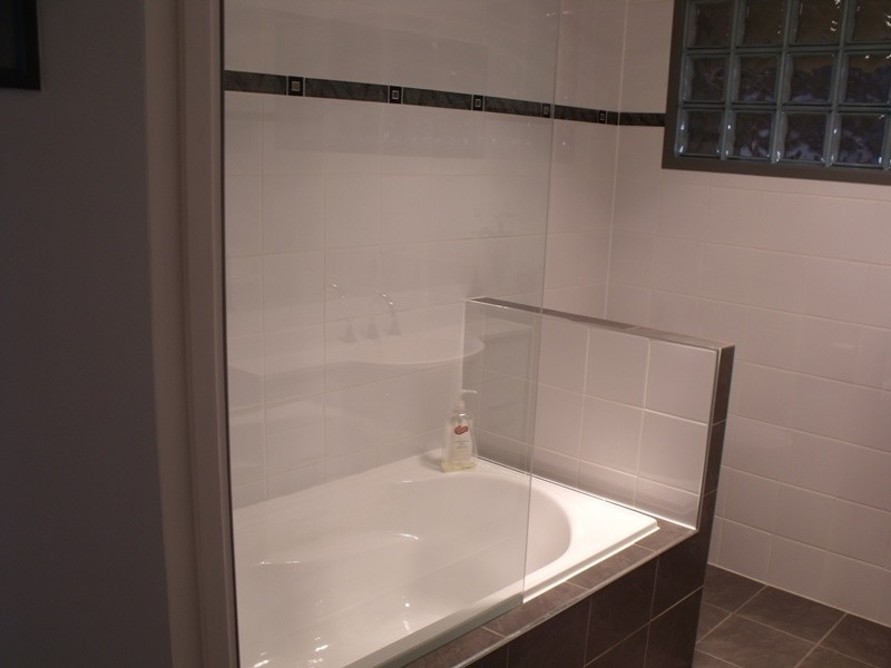 2 Luff Street, Roma QLD 4455