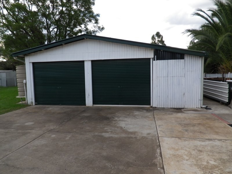 39 Miscamble Street, Roma QLD 4455