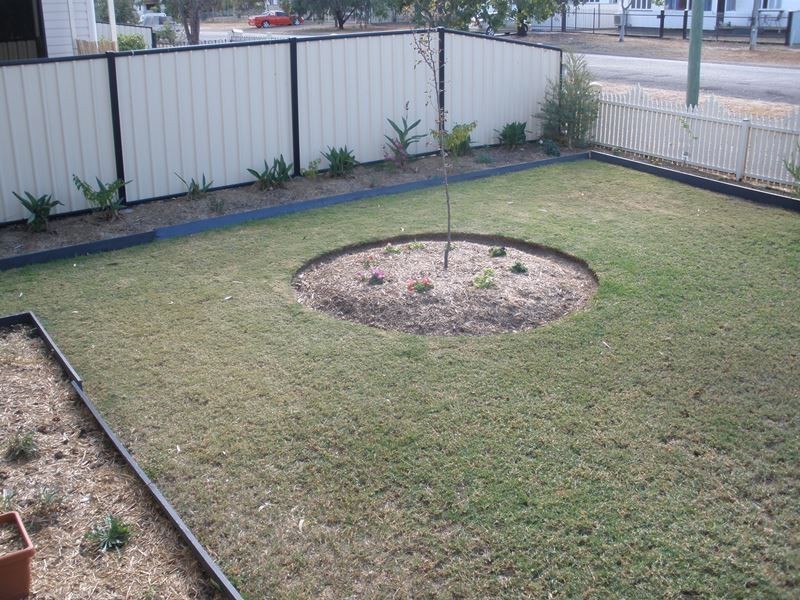 50 Raglan Street, Roma QLD 4455