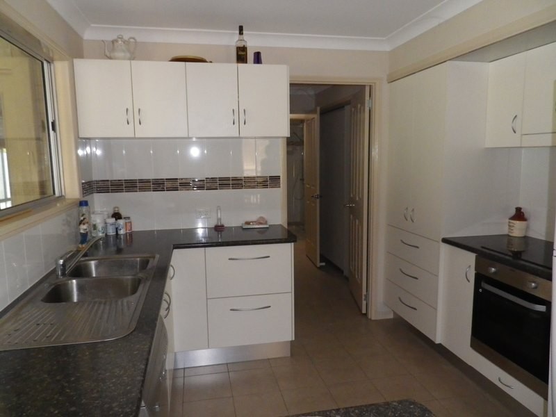 19 Wright Street, Roma QLD 4455