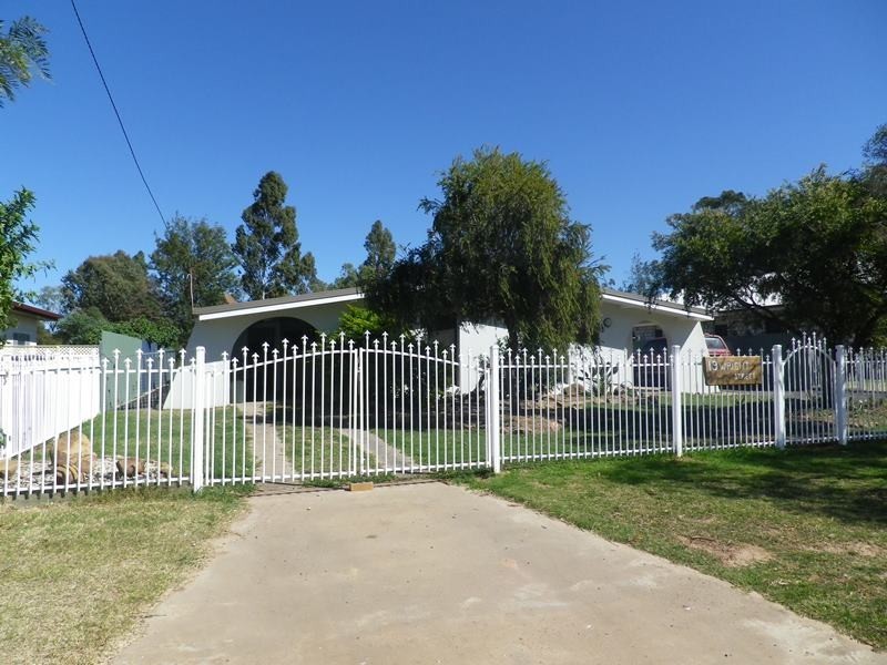 19 Wright Street, Roma QLD 4455