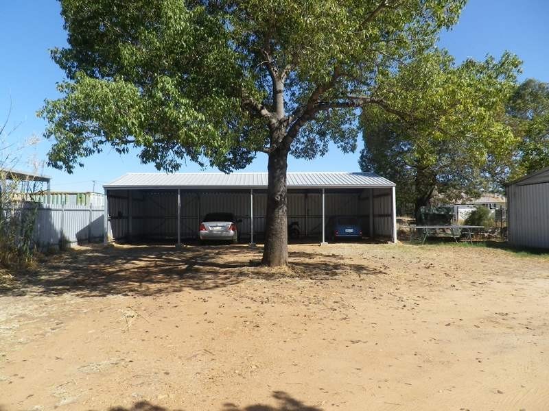 93-95 Quintin Street, Roma QLD 4455