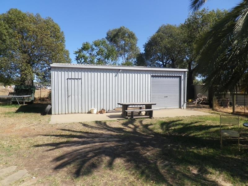 93-95 Quintin Street, Roma QLD 4455