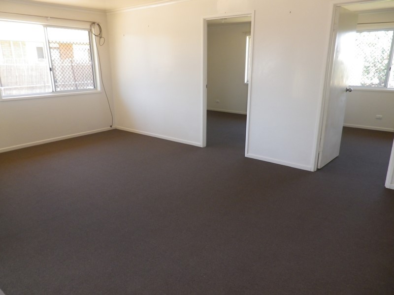 144 Currey Street, Roma QLD 4455