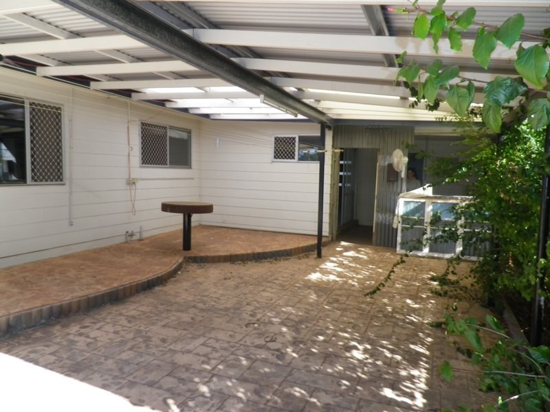115 Miscamble Street, Roma QLD 4455