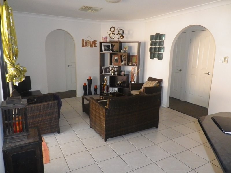 124 Bowen Street, Roma QLD 4455