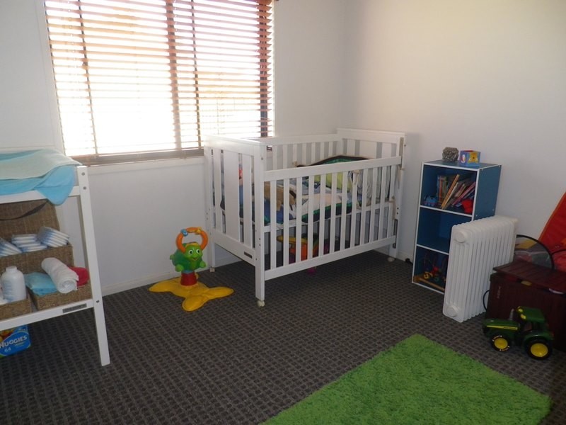 124 Bowen Street, Roma QLD 4455