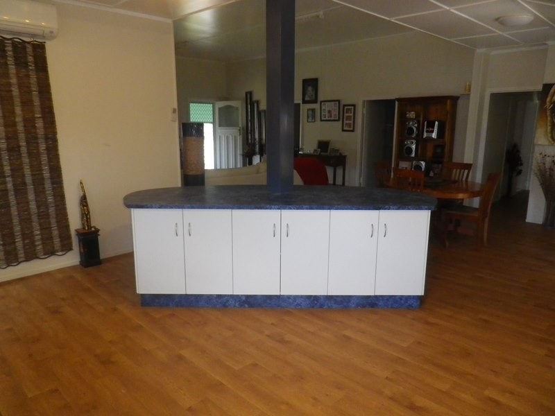 17 Arthur Street, Roma QLD 4455