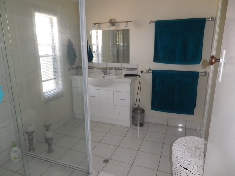 17 Arthur Street, Roma QLD 4455