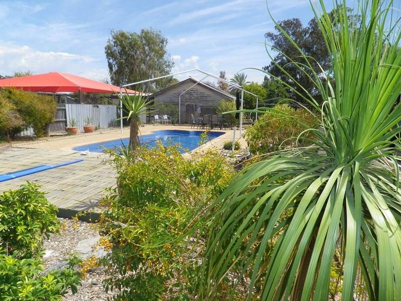 17 Arthur Street, Roma QLD 4455