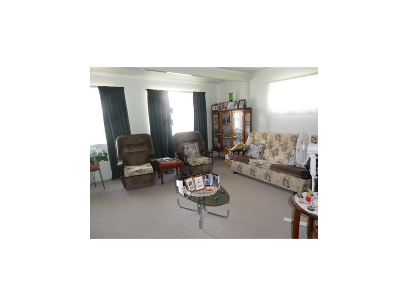 5 ELMER STREET, Roma QLD 4455