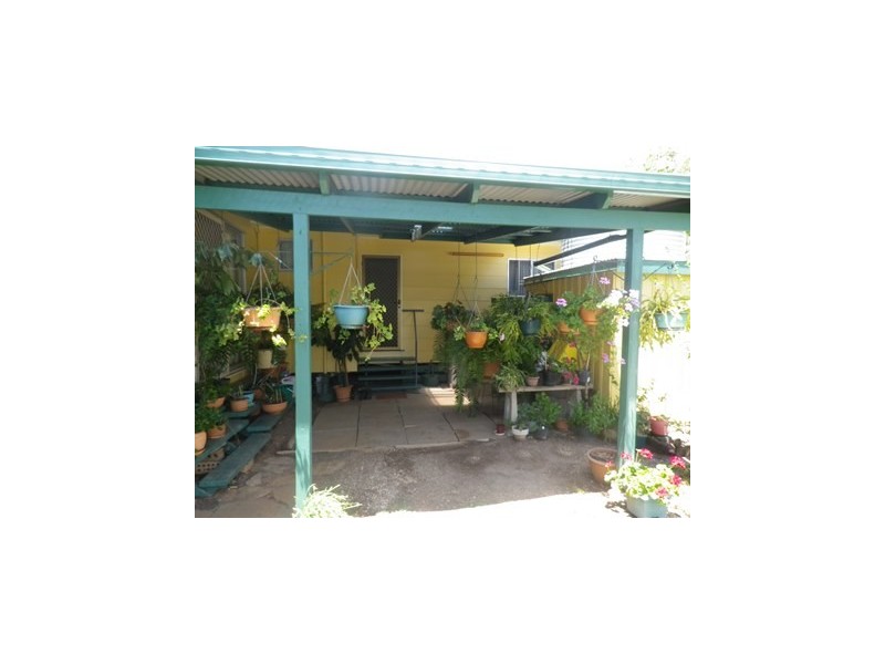 5 ELMER STREET, Roma QLD 4455