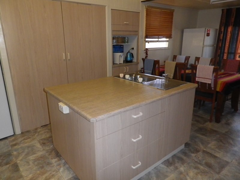 73 Hawthorne Street, Roma QLD 4455