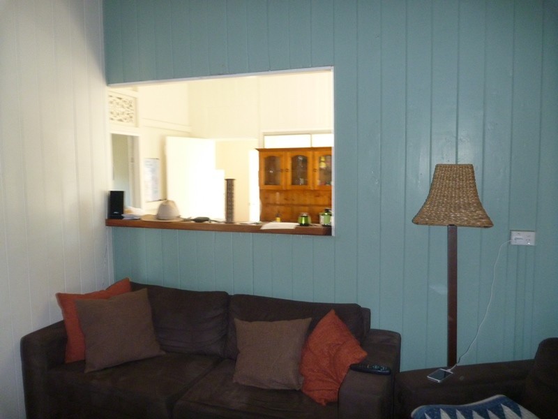 11 Charles, Surat QLD 4417