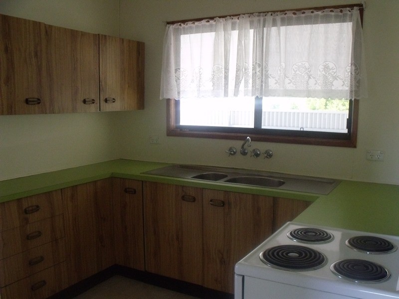 25 Lovell Street, Roma QLD 4455