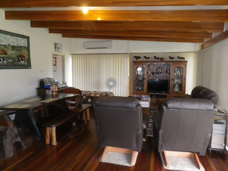 229 Dulacca South Road, Dulacca QLD 4425