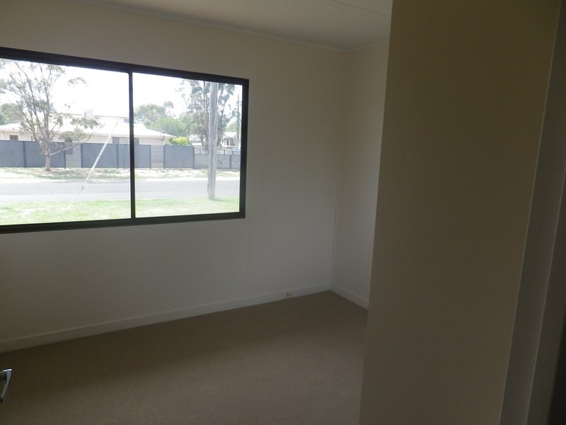 31 Howard Street, Roma QLD 4455