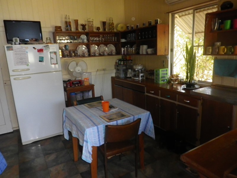 65 Ronald Street, Injune QLD 4454