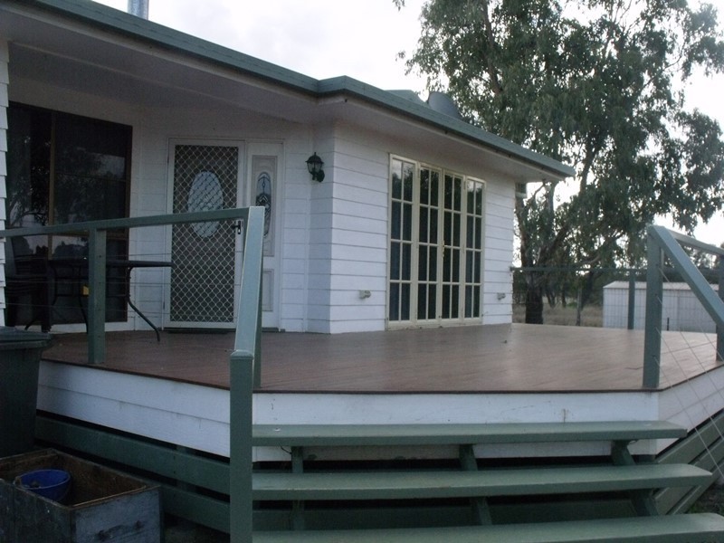 7-13 Edwardes Street, Roma QLD 4455