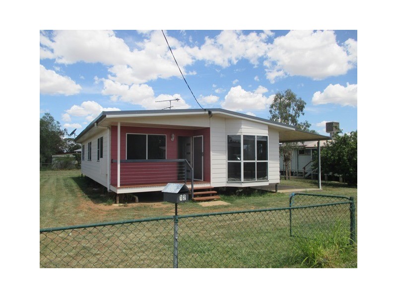 12 Luff Street, Roma QLD 4455