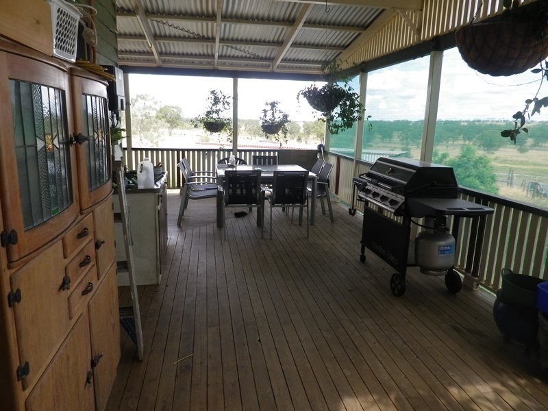 302 Gehardts Lane, Roma QLD 4455