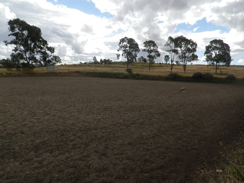 302 Gehardts Lane, Roma QLD 4455