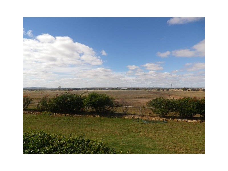 73 ORALLO ROAD, Roma QLD 4455